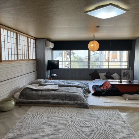 Sakura Piso