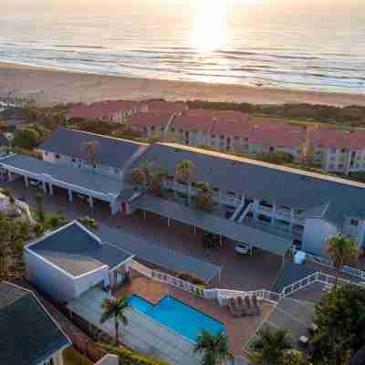 Illovo Beach Club Hotel Exterior