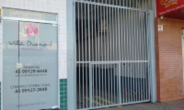 Vila Dumont No Centro de Foz โรงแรมใน