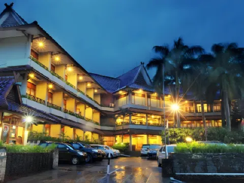 Tirtagangga Hot Spring Resort Hotels in Pananjung