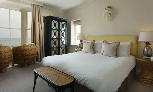 โรงแรมเดอะ กอดอลฟิน