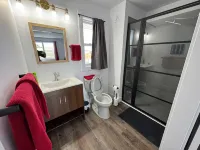 Red Farm Inn - Room 9