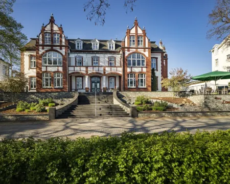 Strandhotel Garni Kormoran Hotéis em Zinnowitz