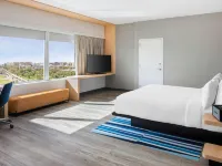 Aloft Tampa Downtown Hotels near Tampa Convention Center