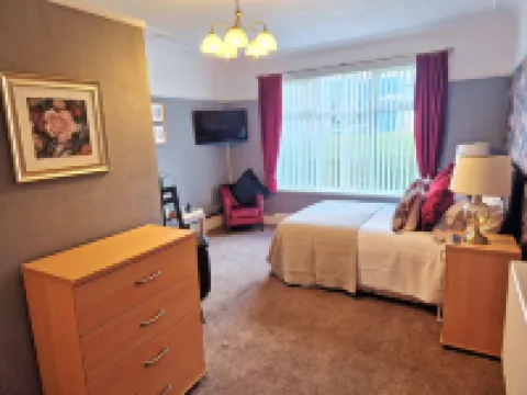 Rosaire with Private Car Park