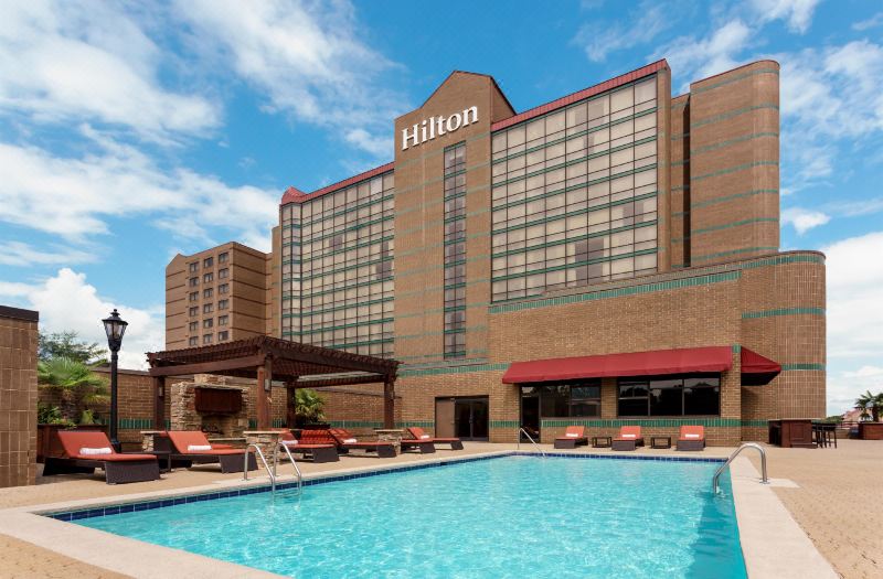 Hilton Charlotte University Place photo 2