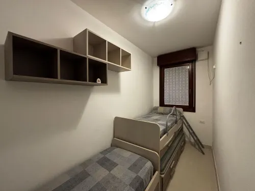 Modern apartment with garden and pool - 수영장