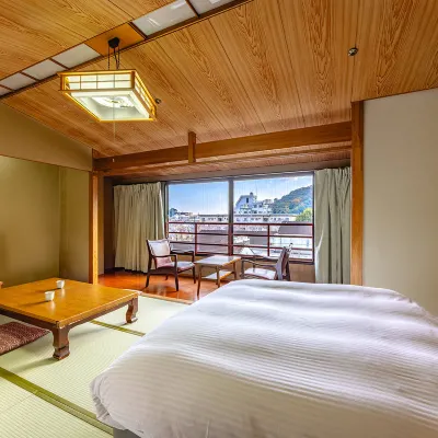 Hotel Kaiko Hotels near Bizan Ropeway