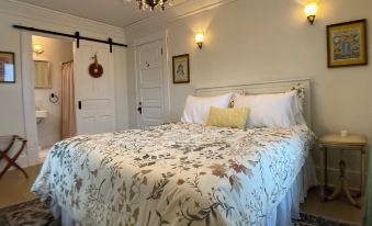 Vintage Inn at Veritas Estate