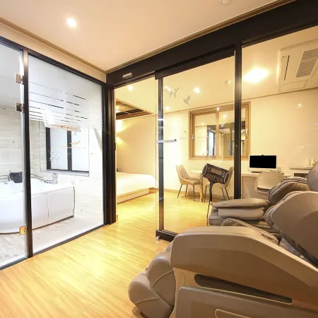 Time Hotel
