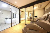 Time Hotel
