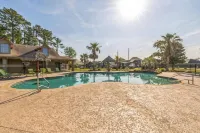 Rayford Crossing RV Resort - Swimmingpools
