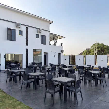PEREGRINE HOTEL BY BOULEVARD