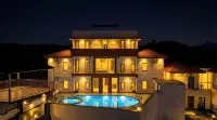 ELIVAAS Terra Estate 10 BHK Villa -  case vacanza in affitto