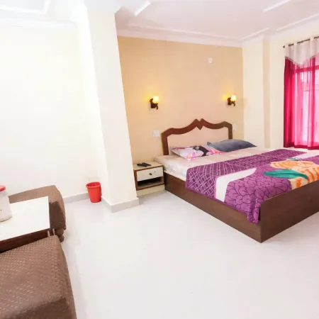 Hotel The Harbansh Near Mall Road