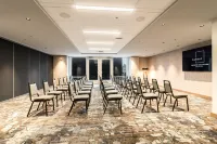 Canvas Moncton, Tapestry Collection by Hilton - Phòng tập thể hình