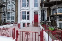 The Bayview Apart Hotel