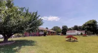 Smallwood St Park, Groups, Fire Pit, Blackstone, large parking area