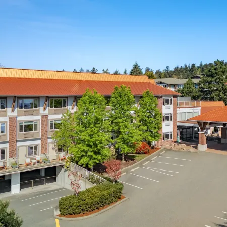 Holiday Inn VICTORIA – ELK LAKE by IHG