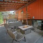Geyser Getaway - Mountain view