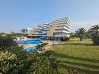 Hotel Luar