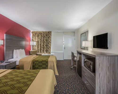 Econo Lodge Hotels in Thomas County