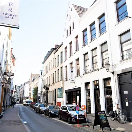 Old Town Lodge Antwerp Apartment