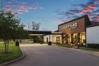 Courtyard Dallas-Fort Worth/Bedford