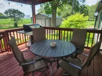 Quiet & Cozy Cottonwood Cottage in Scotia - Homestays