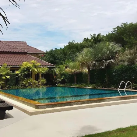 Palm Sweet Resort