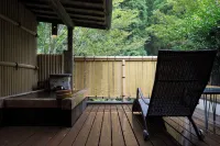 Kurokawa Onsen Oku No Yu - Hot Springs