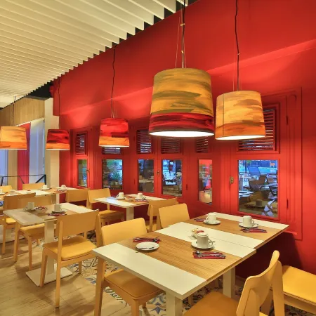 Mahogany Hotel Residence & Spa