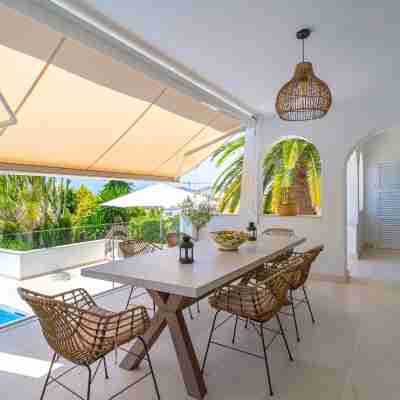Villa Grand Pool Terrace by Casasol Fitness & Recreational Facilities
