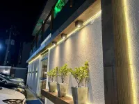 Marmeu Tropical - 2 estrellas