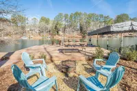 Lakefront Luxury - Boat Slip - Kayaks - Game Room - WiFi