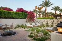 The Scottsdale Resort and Spa, Curio Collection by Hilton - Pet-friendly