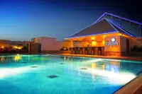 Grand Plaza Hotel - สระว่ายน้ำส่วนตัว