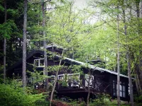 Lodge Stack Point Hotels near بحيرة سايكو
