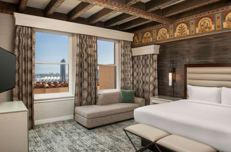 Courtyard by Marriott San Diego Downtown