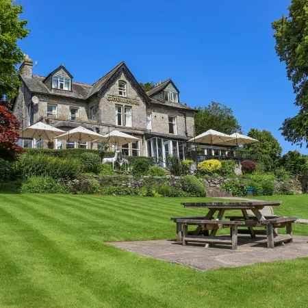 The Gateway Inn