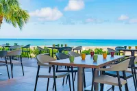 Renaissance Okinawa Resort - 5-Star