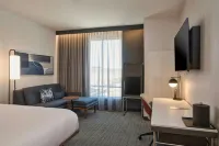 Courtyard by Marriott Madison - 3 tähden