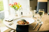 Combe House Hotel - servizio colazione