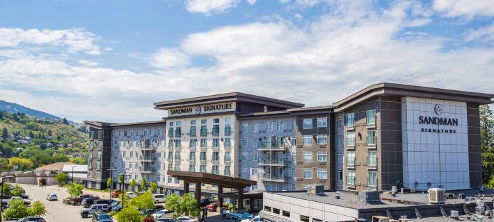 Sandman Signature Kamloops Hotel Hotels in Kamloops