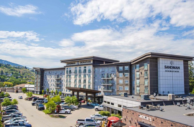 Sandman Signature Kamloops Hotel