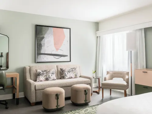 Hotel Indigo ST Louis - Central West End by IHG - parking