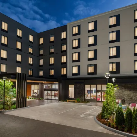Hilton Garden Inn Seattle Airport