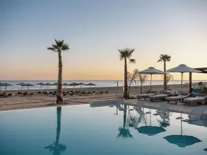 Iperion Beach Hotel