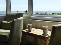 Bay Court - Ocean View