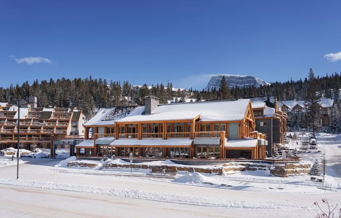 Otter Hotel